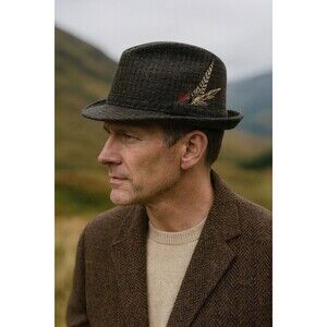 Adam New York Mens Tweed Fedora Hat Medium 7 7/8 Brown Plaid Feather Accent Wool